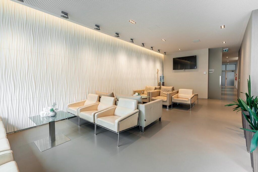 Čakáreň kliniky Večné Zuby - Smile Clinic Piešťany